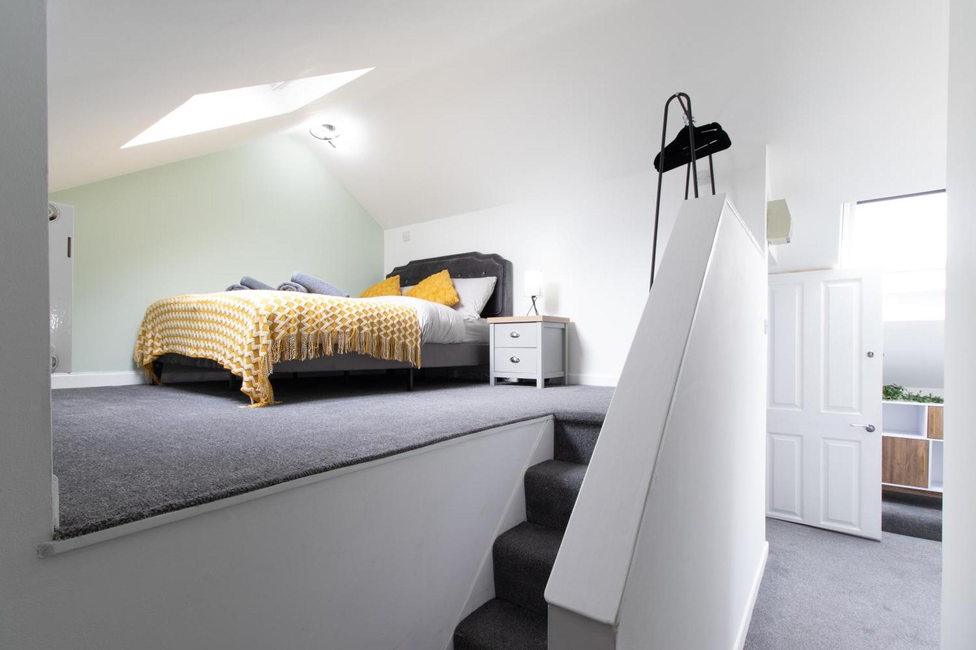 Open Mind Property - Hottub, 8 Beds & 2 Car Spaces Portsmouth